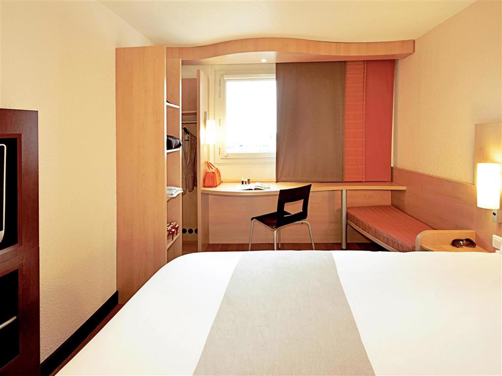 Ibis Paris Ornano Montmartre Nord 18Eme Hotell Eksteriør bilde